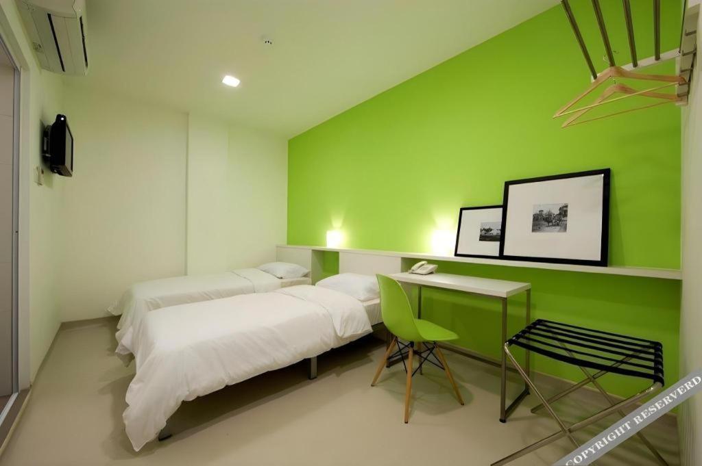 Styles Hotel Malacca Eksteriør billede